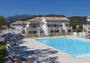 Summer apartment in the hilly landscape of Oletta