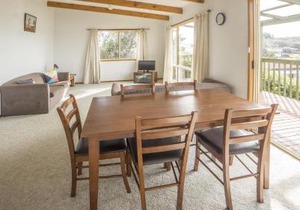 Summer House On Kurrawa - stunning beach views