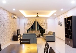 Summerton Luxury Suites By D Imperio Homestay