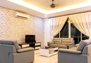 Summerton Luxury Suites By D Imperio Homestay