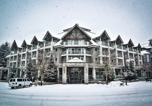 Summit Lodge Boutique Hotel Whistler