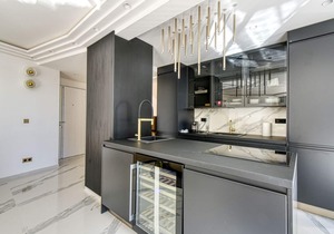 Sumptuous 4-star accommodation*