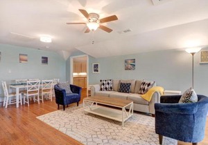 Sundial Inn Unit 4