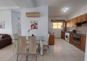 Sunny 2 Bedroom Larnaca Center