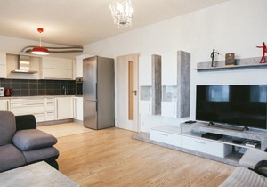 Sunny apartment in Garden Towers Residence