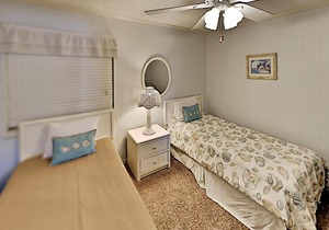 Sunny Condo with Private Balcony Outdoor Pool