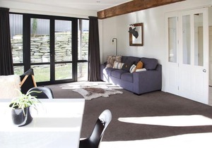 Sunny Lakeside Haven