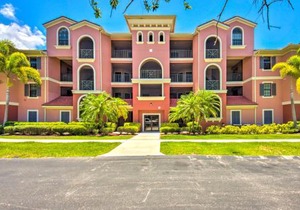 Sunny Punta Gorda Condo with Golf Course View!