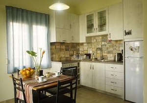 Sunny Sea-View Apartment in Halepa