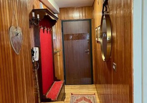 Sunny two room apartment in Campo Carlo Magno