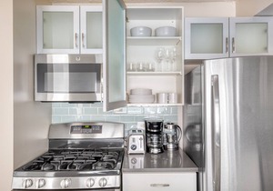 Sunny UWS 1BR w/Gym, Doorman & Elevator, nr Central Park, by Blueground