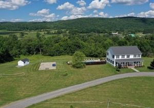 ** Sunrise Estates II ** 5 Bedrooms each with Private Bathrooms, Heated Pool.