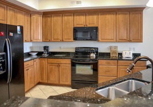 Sunset Bay Villa 212 - Pet friendly; Waterfront!