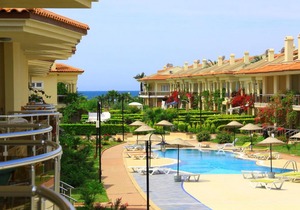 Sunset beach club