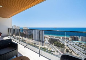Sunset Waves 18-35 Poniente Beach Resort