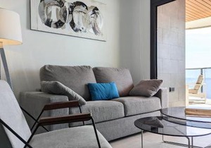 SUNSET WAVES luxury apartment