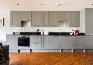 Sunshine In My Mood – 2 Bedroom Flat in Battersea