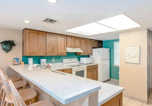 Suntide II 403 - Breathtaking Ocean Views from Condo, Luxurious Grounds, Direct Beach Access