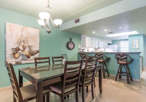 Suntide II 401 - Beachfront Direct Ocean Views, Private Balcony, Heated Pool, Hot Tub, Beach Access, Walking distance to Dining and Shopping
