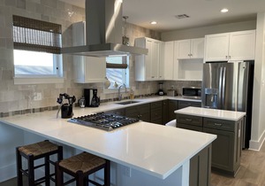 SUPER COMFY & BEAUTIFUL 3/3 TOWNHOME - BEST LOCATION! HEART OF NOLA