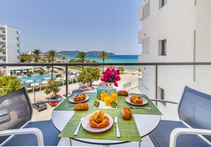 SUPER !! SA MANIGA Excl. Beautiful apartment, right on the beach incl. WIRELESS INTERNET ACCESS