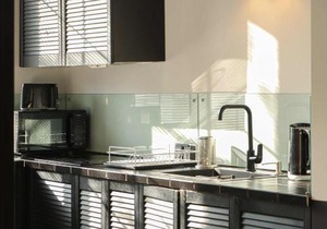 Super Stylish Apartment For 4 Near Fabrika
