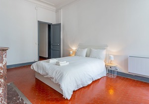 Superb 100m2 apartment 5 minutes from the Old Port