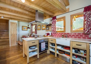 Superb Le Buet Chalet, nr skiing, Chamonix, Argentiere, Les Houches, Vallorcine
