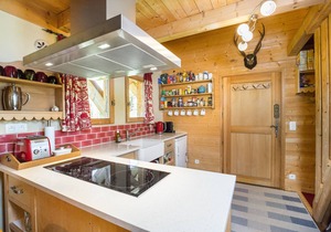 Superb Le Buet Chalet, nr skiing, Chamonix, Argentiere, Les Houches, Vallorcine
