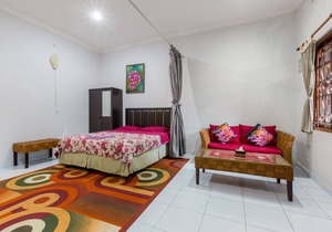 Superior Double Room set in Tranquil Canggu, 10 Minutes to Berawa Beach