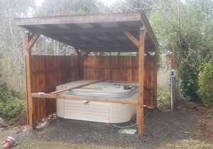 Surf Haven Unit B w/ fire pit walking distance to surfing beaches