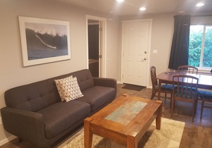 Surf Haven Unit B w/ fire pit walking distance to surfing beaches