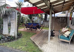 SURFPAD Pataua North place of plentyRelax and enjoy the good vibe