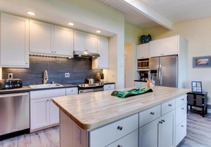 Surfside | Suite on the Sea