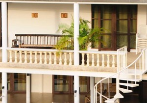 Surin villa