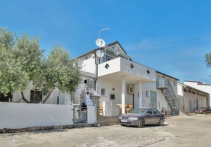 SUZY house with apartments / Suzy1 APARTMENT