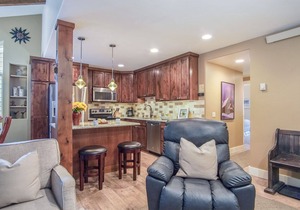 SV140 - Walk to Lifts & Town - Hot Tub & Pool