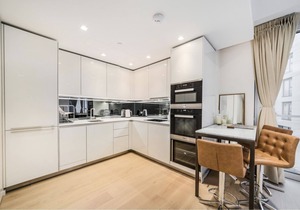 SW6 Sanitizied Stunning Super fast Wi-fi Chelsea Kensington West Brompton