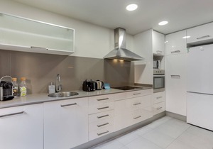 Sweett | Callao I - Three Bedroom Apartment, Sleeps 7