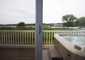 Swing Bridge #10 - Four Bedroom Villa, Sleeps 10