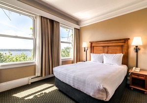 Sylvia Hotel
