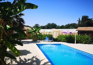 T2 + cottages with heated pool in a park