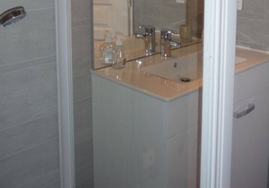 T2 sea view air-conditioned 8m2 terr. 2nd floor sea / city center at 200m WIFI