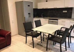 T4 Montpellier Antigone +parking +Terrasse