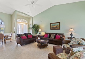 TAHITI RD. 178 BEAUTIFUL POOL HOME!
