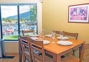 Tahoe Keys Apartment