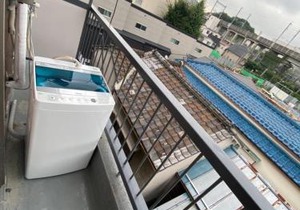 Takemura Building 302