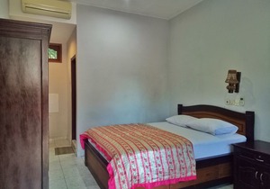Taman Mekar Beach Inn