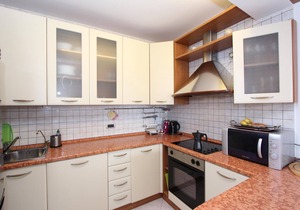 TANJA Three-Bedroom Apartment with Balcony