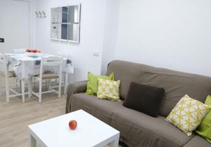Tarragona Center Room